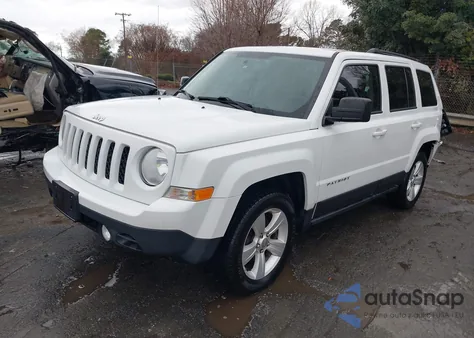 2016 Jeep Patriot Latitude из США, поврежденный, VIN 1C4NJRFB7GD669210